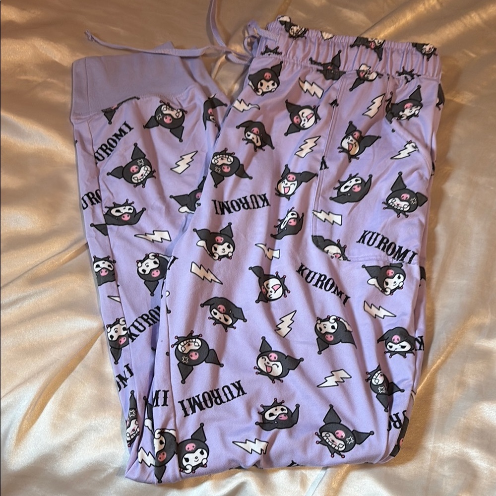 Sanrio Purple Kuromi Pajama Set - Picture 4 of 4